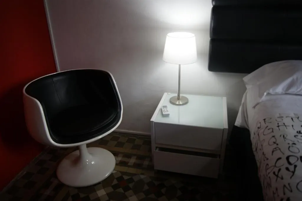 Tripledos Bed & Breakfast Barcellona Spagna