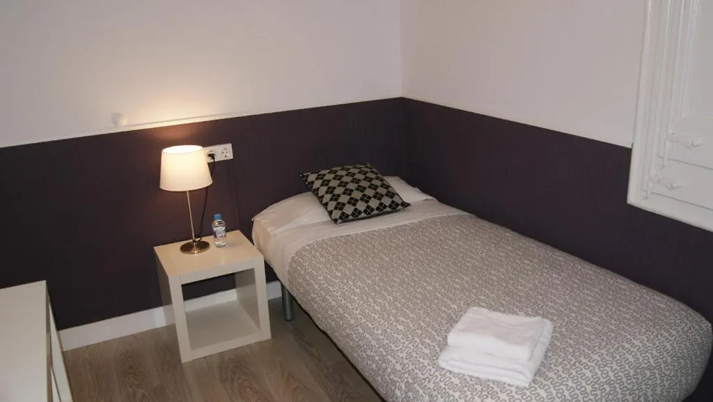 Tripledos Bed & Breakfast Barcellona 0*,  Spagna